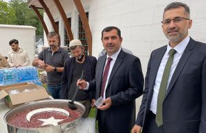 DİTİB’de Muharrem ayı dolayısıyla aşure dağıtıldı