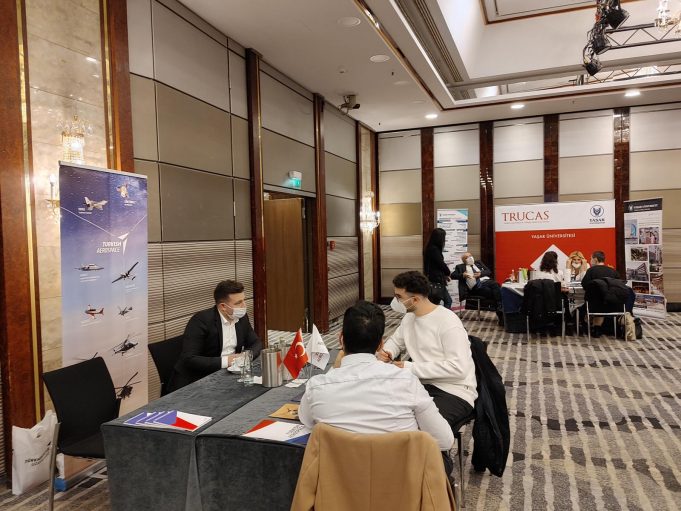 TRUCAS ÜNİVERSİTELİLER FUARINA BÜYÜK İLGİ