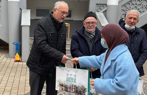 DİTİB gençlerinden Almanya’ya işçi göçünün 60. yılında 60 değere şükran plaketi
