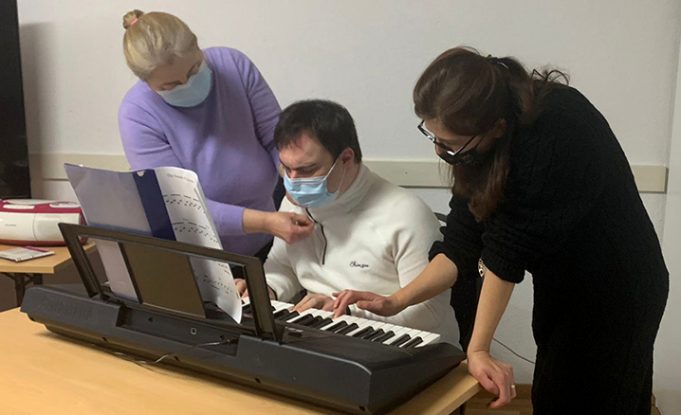 Camilerde “Dünya Engelliler Günü” nedeniyle bir dizi etkinlik düzenlendi