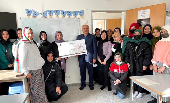 ‘Unutursan Yetim Kalır’ kampanyasına öğrencilerden anlamlı destek