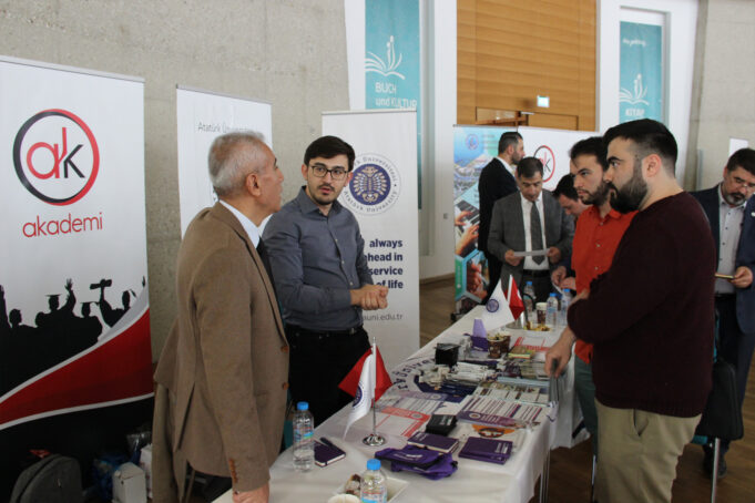 Türk üniversiteleri Almanya’daki Eğitim Fuarı’nda tanıtıldı.