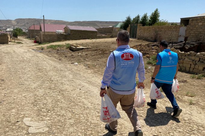 DİTİB, bağışçıların destekleriyle ihtiyaç sahiplerinin yüzünü güldürüyor