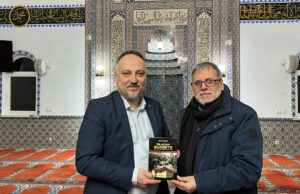 Wächtersbach DİTİB Camii’nin 47 yıllık tarihi kitap haline getirildi