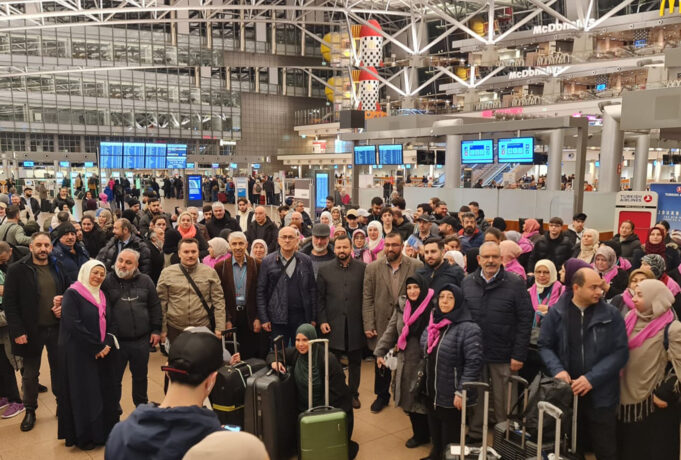 Hamburg’dan umreciler kutsal topraklara uğurlandı