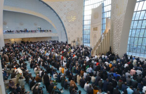 Köln DİTİB Merkez Camii’nde Ramazan Bayramı idrak edildi