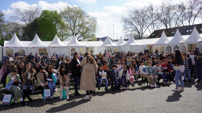 Duisburg’da çifte bayram sevinci