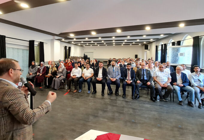 Almanya’da vekaletle kurban tanıtım toplantıları devam ediyor