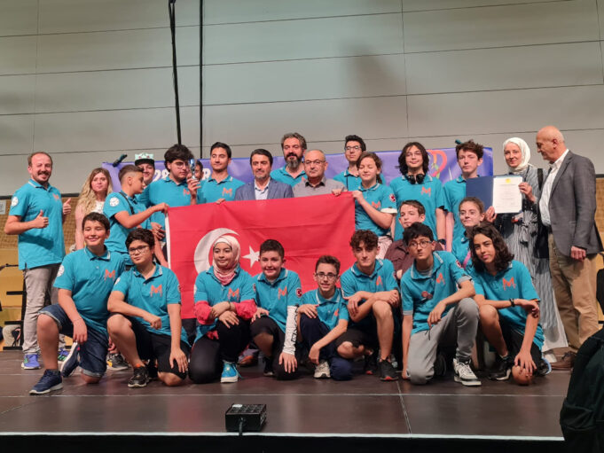 Dünya Robotik Yarışması’nda Türkiye takımı dünya şampiyonu oldu