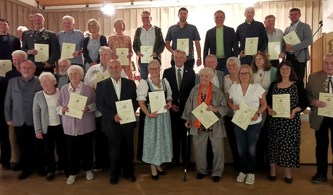 “Moosburg Belediyesi’nden gönüllü DİTİB yöneticilerine teşekkür