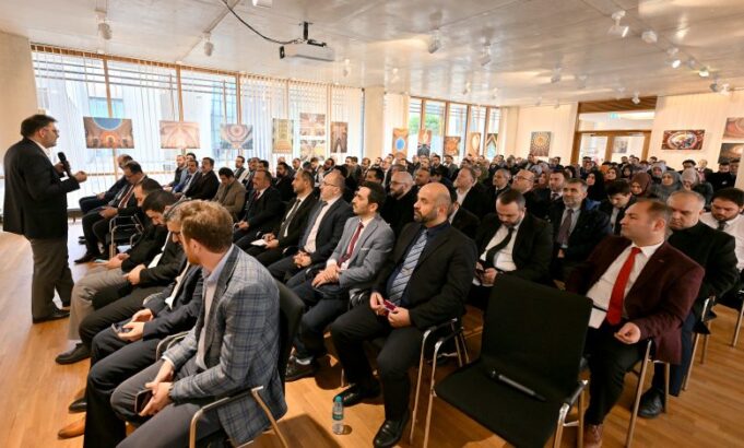 DİTİB’de umre semineri