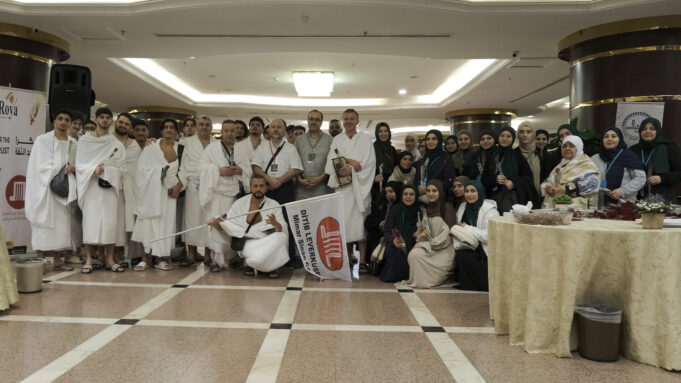 Almanya’dan Mekke’ye yolculuk: İlk karşılama