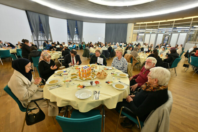 DİTİB’de geleneksel komşu iftarı