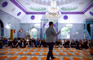 Gençlerden ‘Hac Eğitim’ seminerlerine yoğun ilgi