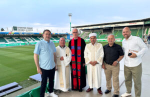 Fürth DİTİB ve kiliselerden Greuther Fürth’e anlamlı açılış