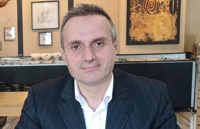 Türkiye İlaç ve Tıbbı Cihaz Kurumu Başkanlığı’na Prof. Dr. Ahmet Ayar atandı