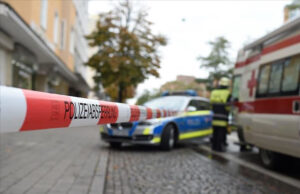 Bonn’da otomobil bisiklete çarptı: Türk bisikletlinin yaşam mücadelesi sürüyor