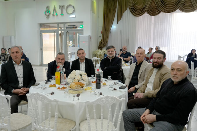 HRI’dan “Dünya Yetimler Günü” vesilesiyle köln’de anlamlı iftar