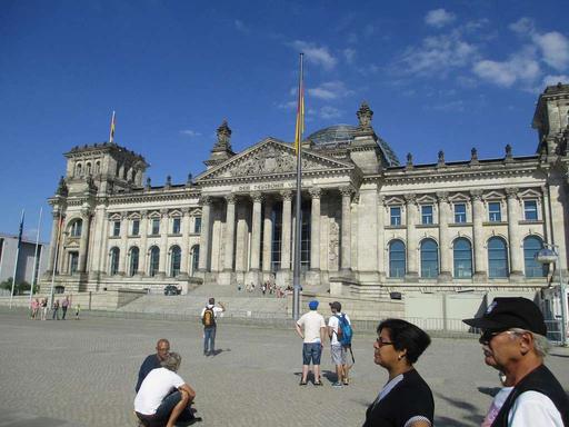 Almanya Sosyal Reformlar Bundestag Berlin'deki Reichstag binası ve Alman Federal Meclisi