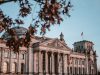 Berlin’den reform mesajı: Hükümet planlarından geri adım yok Berlin'deki Reichstag binası ve Almanya Federal Meclisi