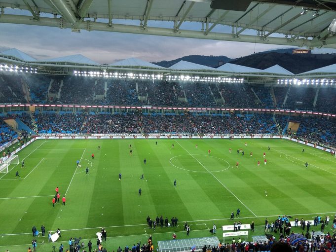 Trabzon’da büyük şok: Galatasaray 4-0’lık yenilgiyle sarsıldı Trabzonspor ile Galatasaray'ın Papara Park'taki karşılaşmasından stadyum görünümü