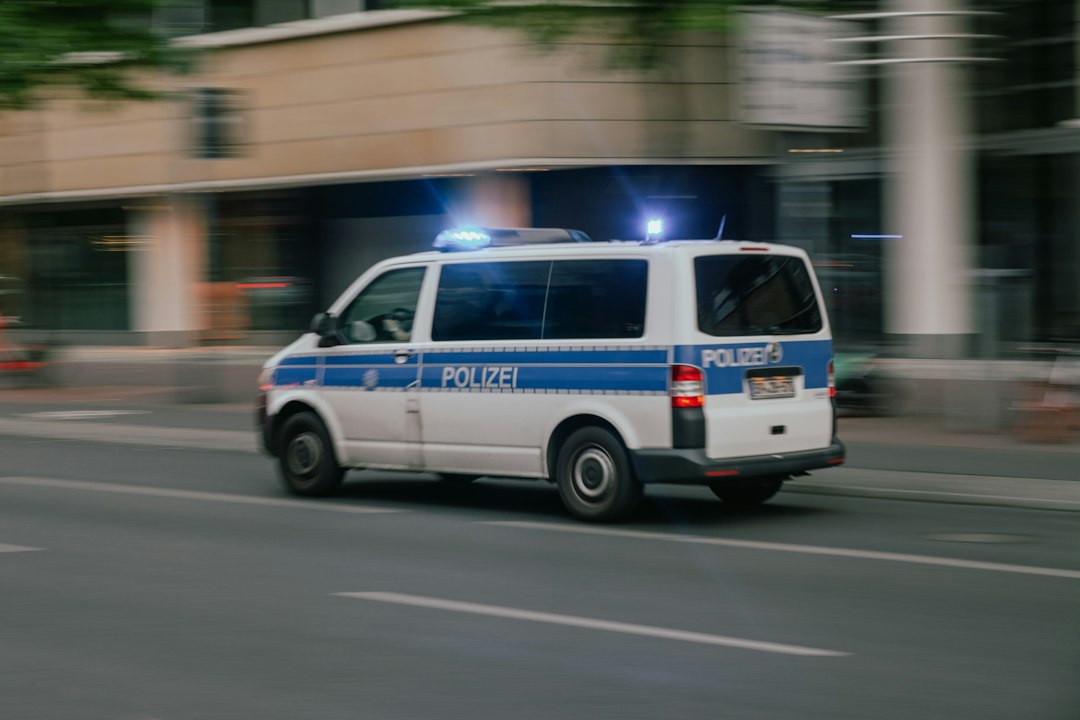 Köln yakınlarındaki Brühl’de bir eve ateş açıldı